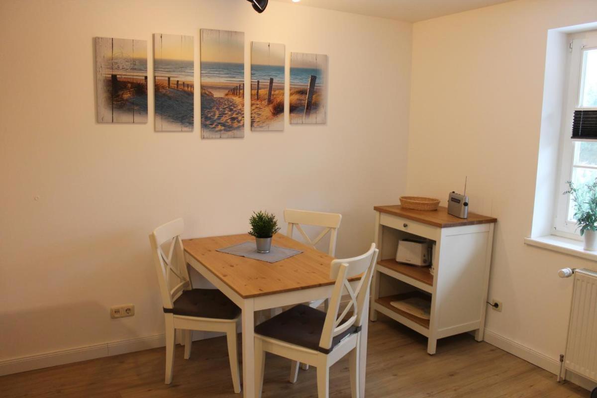 Ferienwohnung Lasse In Wieck Buitenkant foto