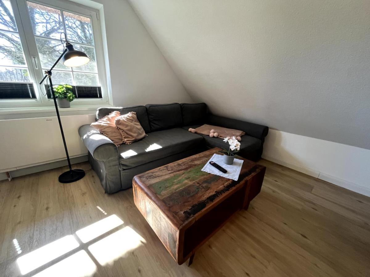 Ferienwohnung Lasse In Wieck Buitenkant foto
